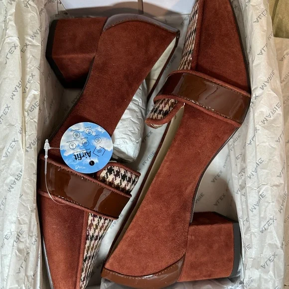 Alex Marie Loafer, Size 7, Houndstooth, NWT - Picture 2 of 7